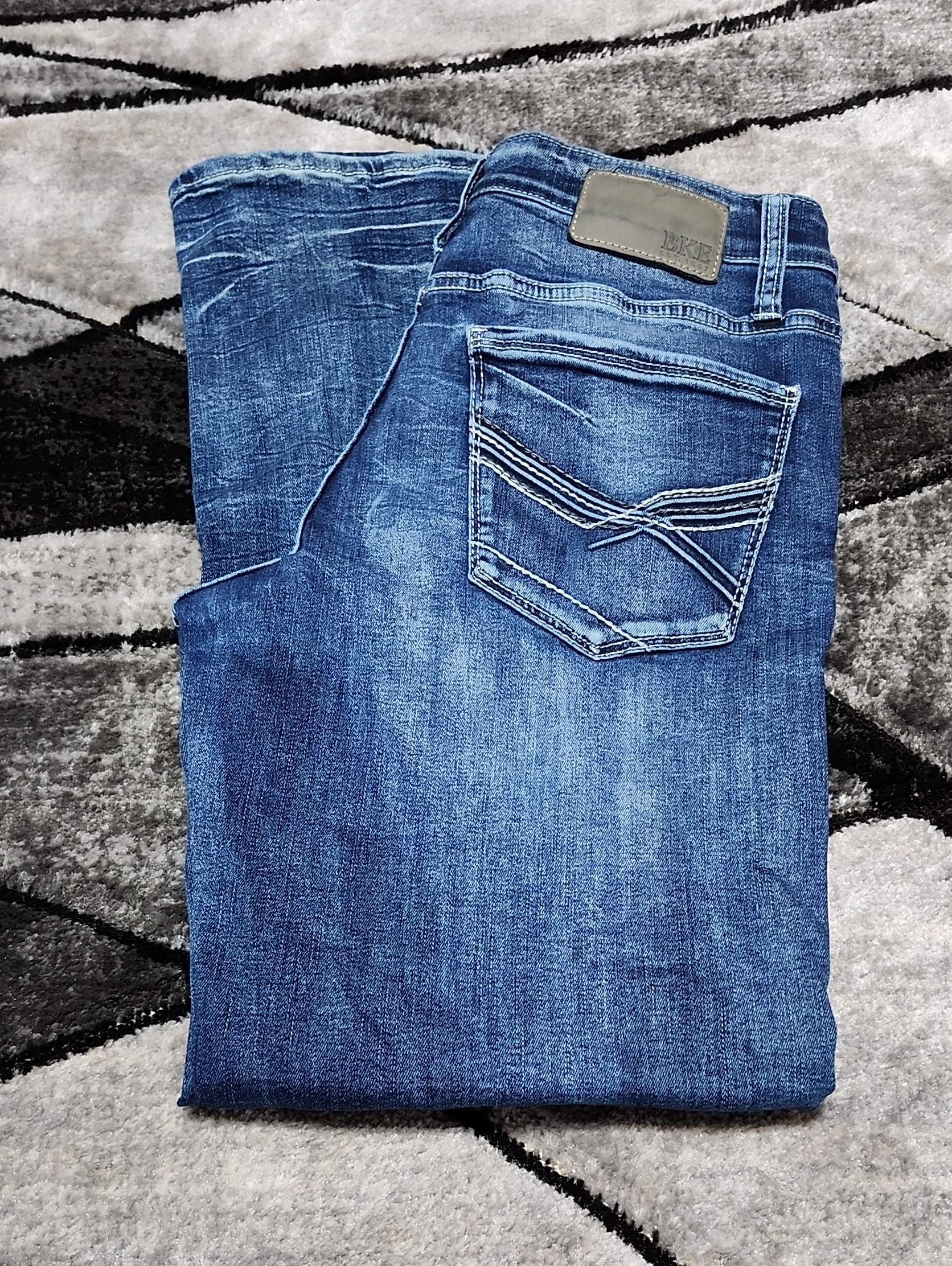 Bke Jake Embroidered Boot-Cut Denin Jean 32x28.5